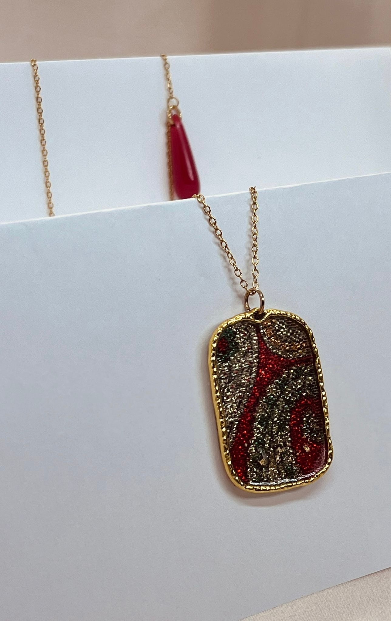 Collier Emi